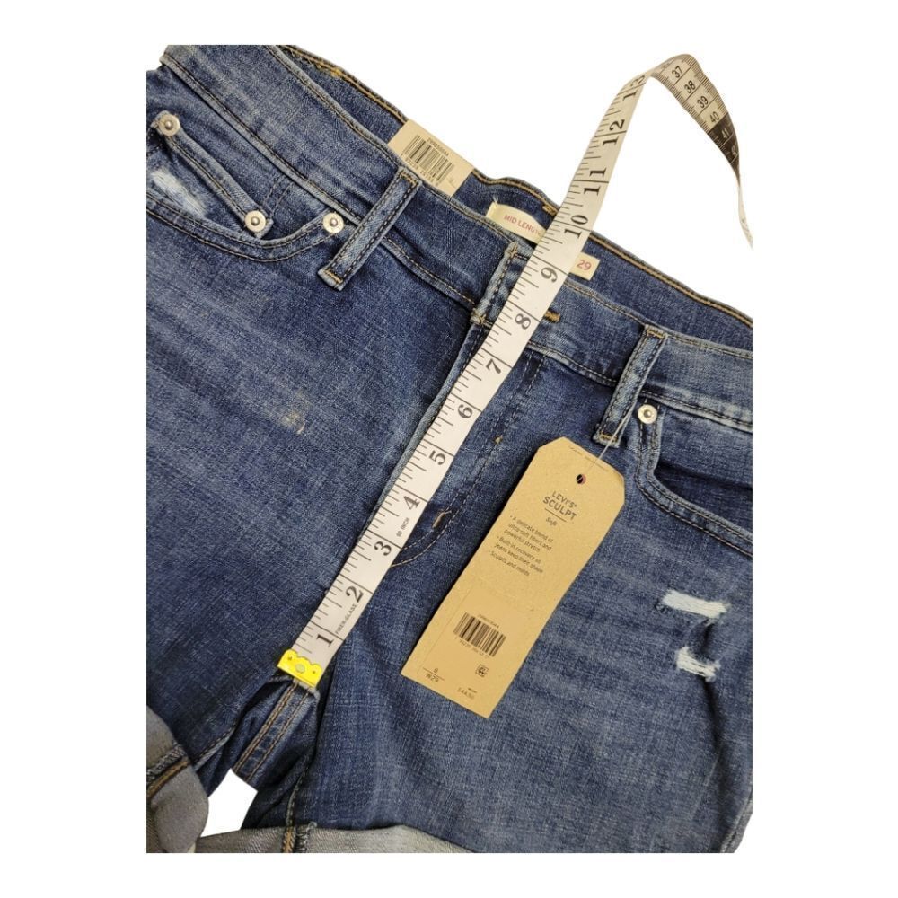 Levi's mid length short - Picture 6 of 12